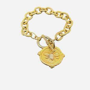 Susan Shaw Textured Chunky Chain Heart Charm Bangle Bracelet Gold Tone